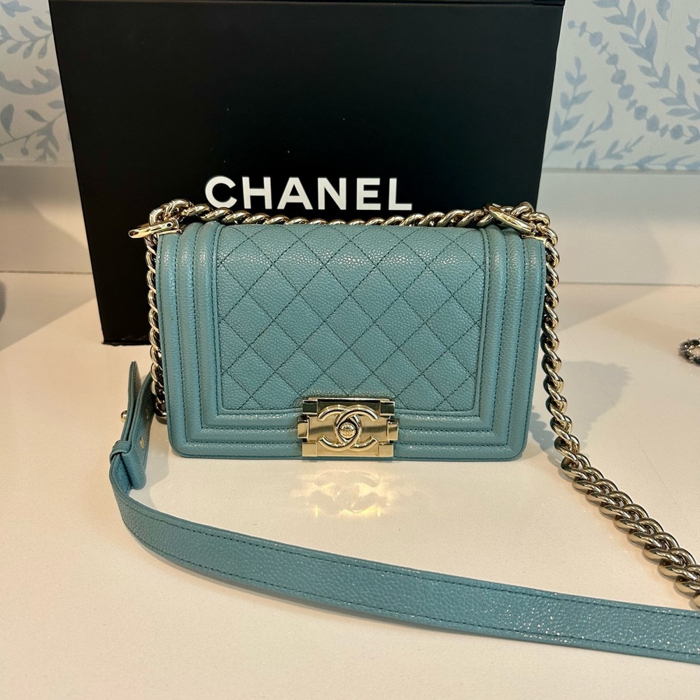 Chanel small boy bag caviar